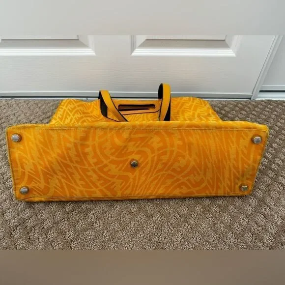 AUTH YELLOW FENDI TOTE!!! - Picture 5 of 14